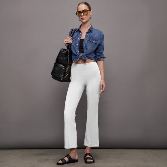 ONA - Kick Flare Pant in White Size M - Picture 2 of 11